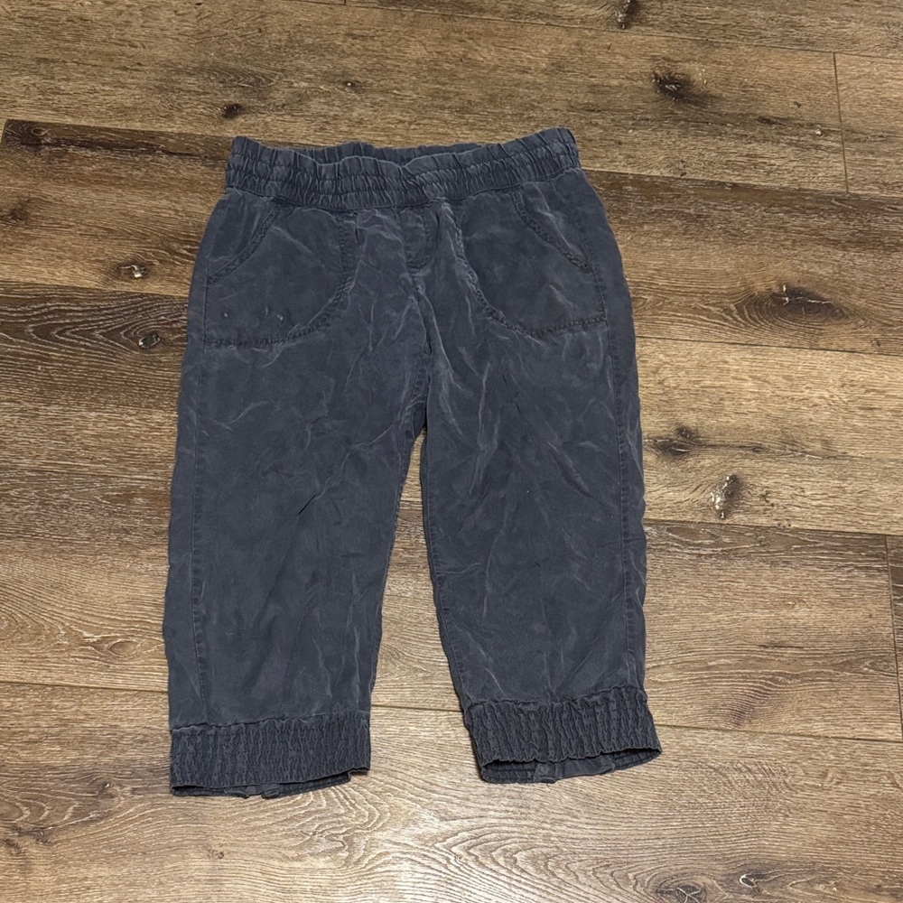 Athleta gray crop pant 10‎